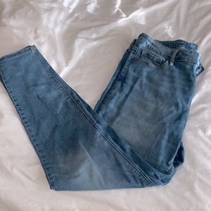 Old Navy Rockstar Skinny jeans